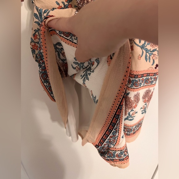 Romper large - Picture 2 of 4